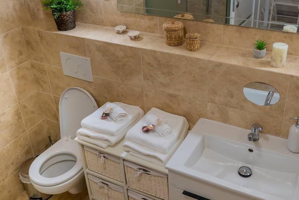 Provensalsky Rodinny Apartman Mandolina Бойнице Экстерьер фото